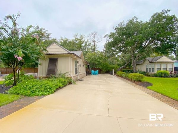 28888 Canal Road, Unit 6, Orange Beach, AL 36561