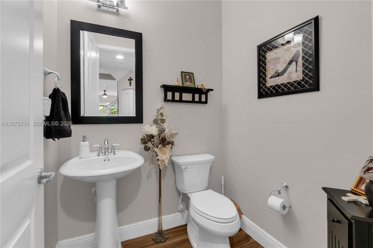 Please Call For Address, Pembroke Pines, FL 33028 Photo