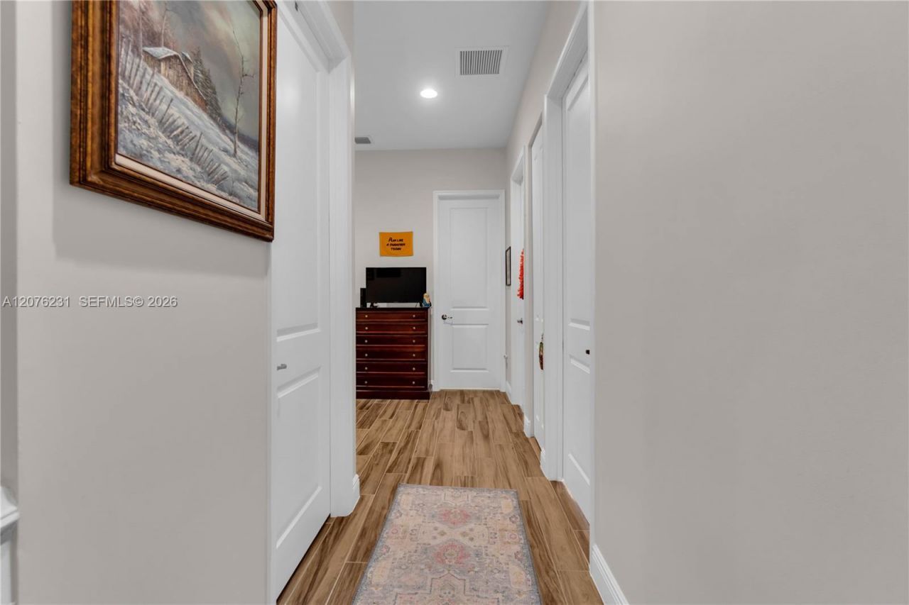 Please Call For Address, Pembroke Pines, FL 33028 Photo
