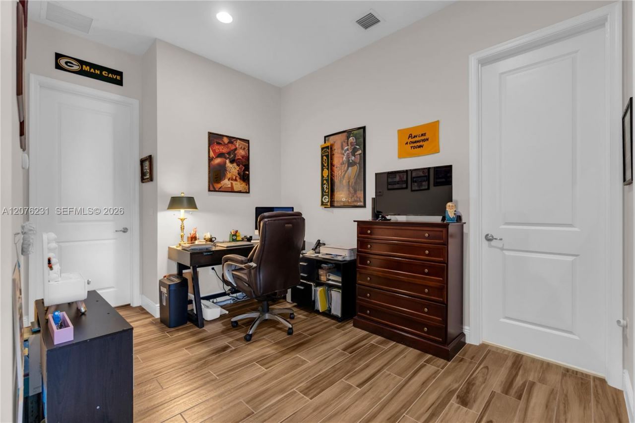 Please Call For Address, Pembroke Pines, FL 33028 Photo