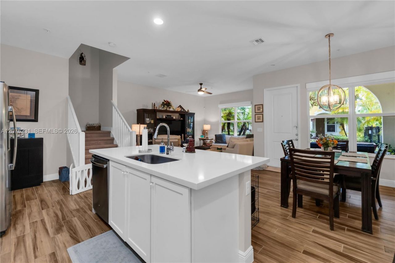 Please Call For Address, Pembroke Pines, FL 33028 Photo
