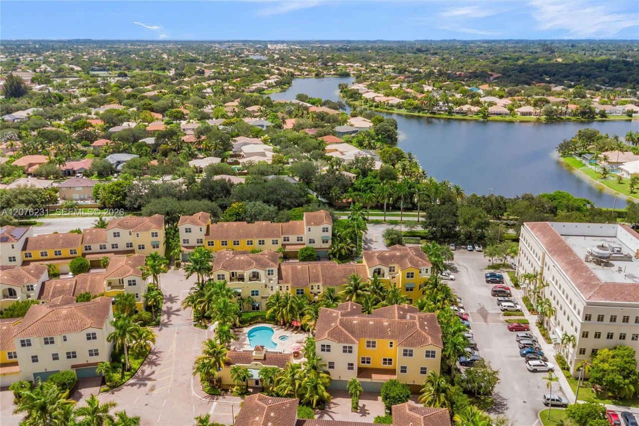 Please Call For Address, Pembroke Pines, FL 33028 Photo