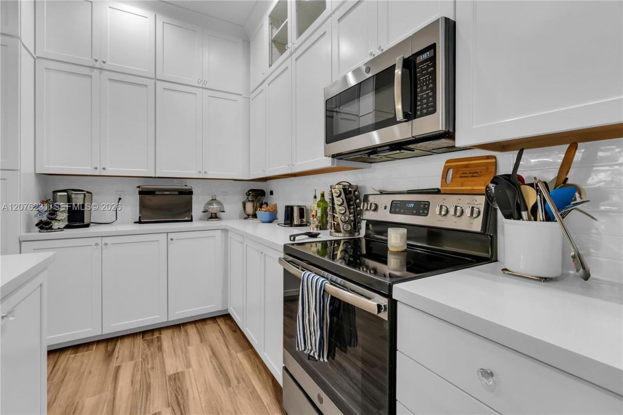 Please Call For Address, Pembroke Pines, FL 33028 Photo
