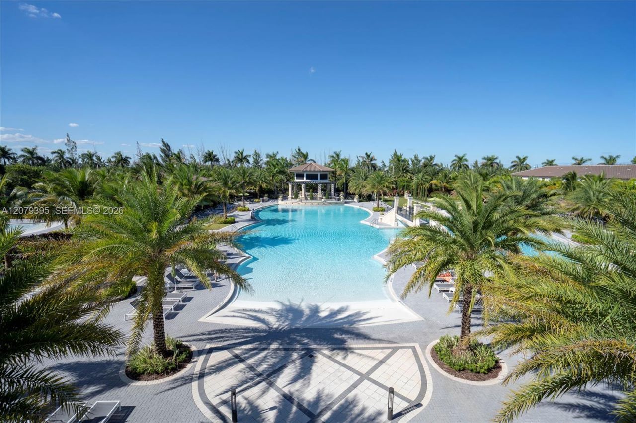 8015 NW 104th Ave, Unit 25, Doral, FL 33178 Photo