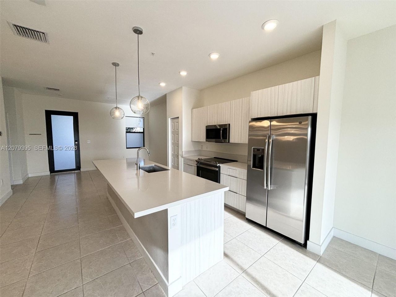 8015 NW 104th Ave, Unit 25, Doral, FL 33178 Photo