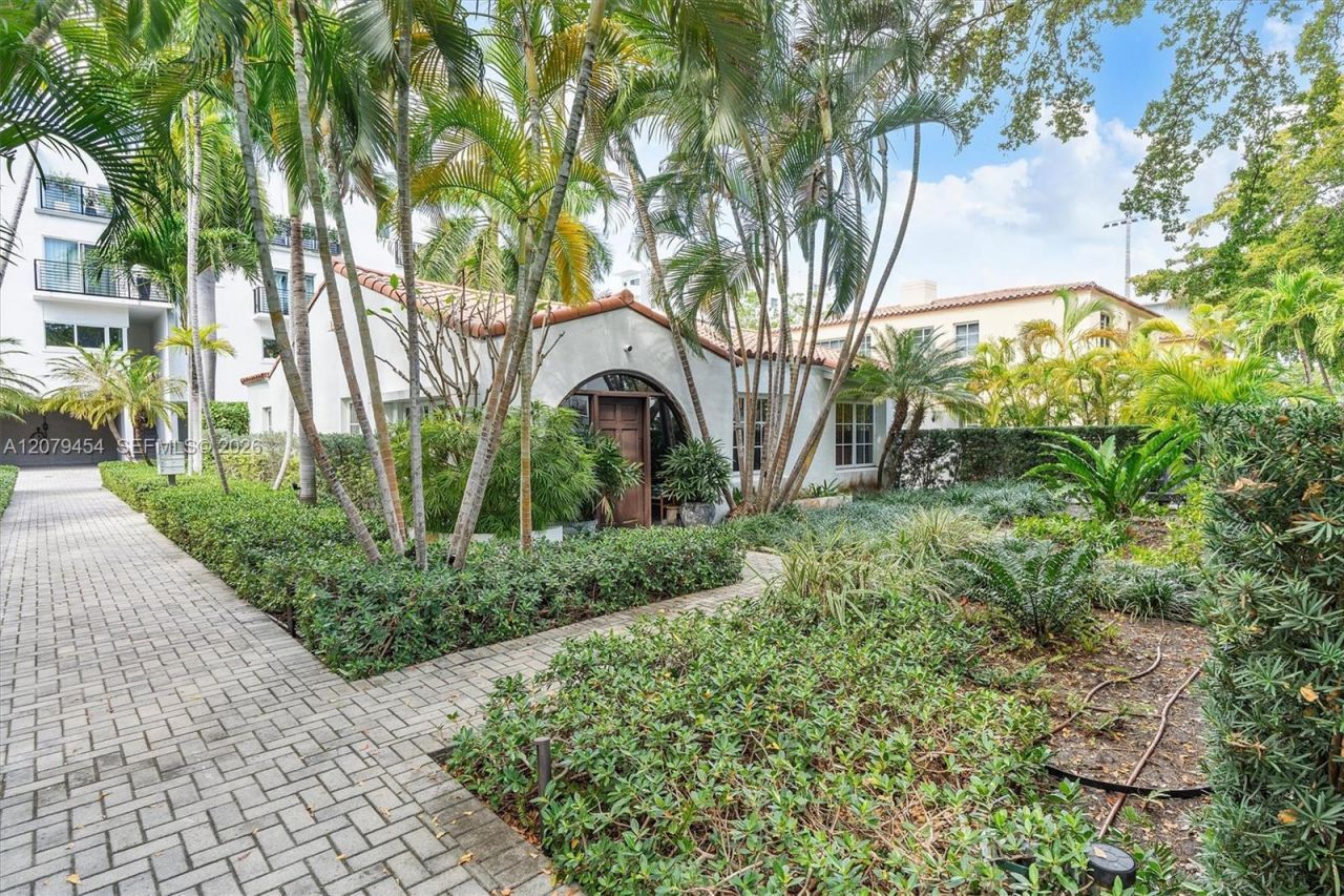 1024 Lenox Ave, Unit 1, Miami Beach, FL 33139 Photo
