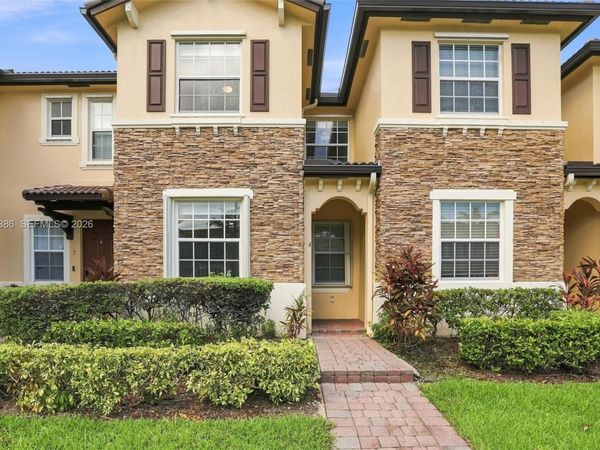 9145 SW 227th St , Unit 4, Cutler Bay, FL 33190