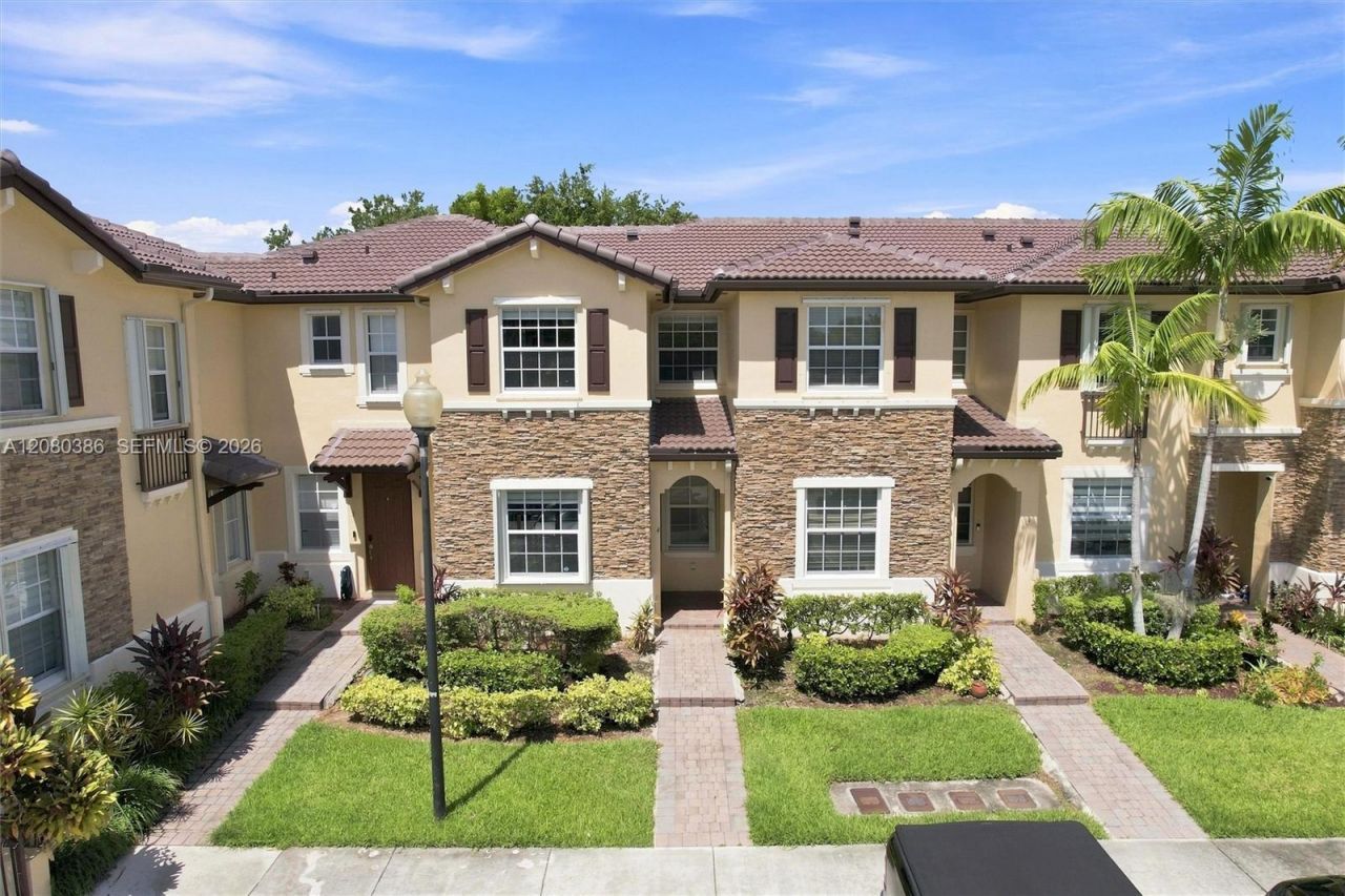 9145 SW 227th St , Unit 4, Cutler Bay, FL 33190 Photo