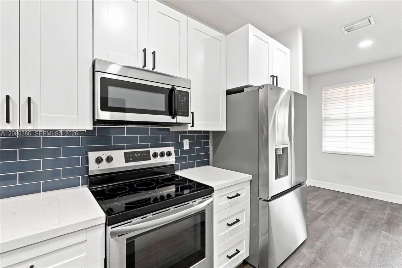 9145 SW 227th St , Unit 4, Cutler Bay, FL 33190 Photo