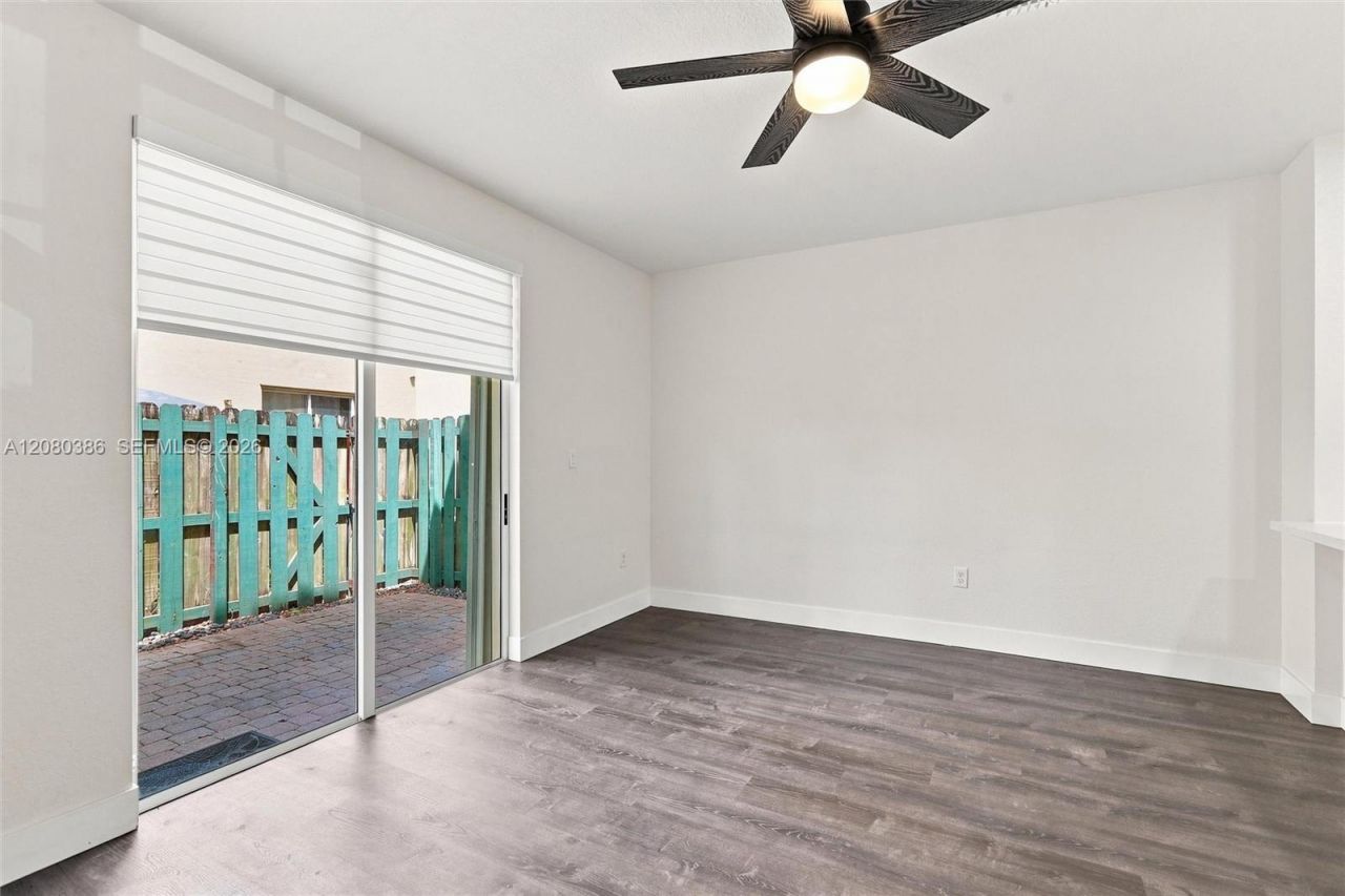 9145 SW 227th St , Unit 4, Cutler Bay, FL 33190 Photo