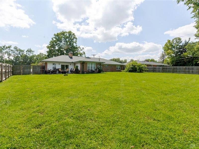 141 Greenhill Road, Harrison Township, OH 45405 Photo 27