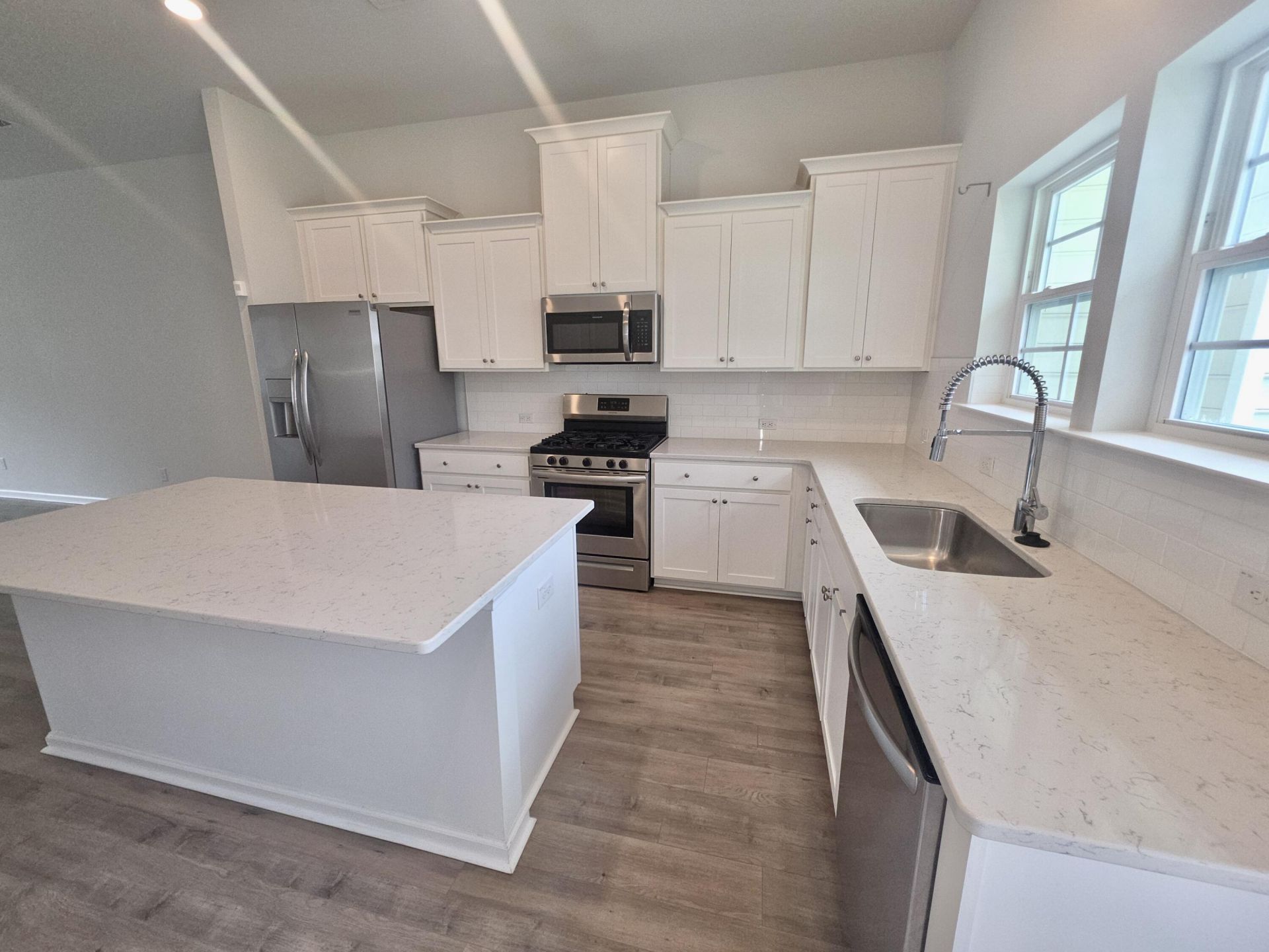 365 Spindlewood Way Photo 7