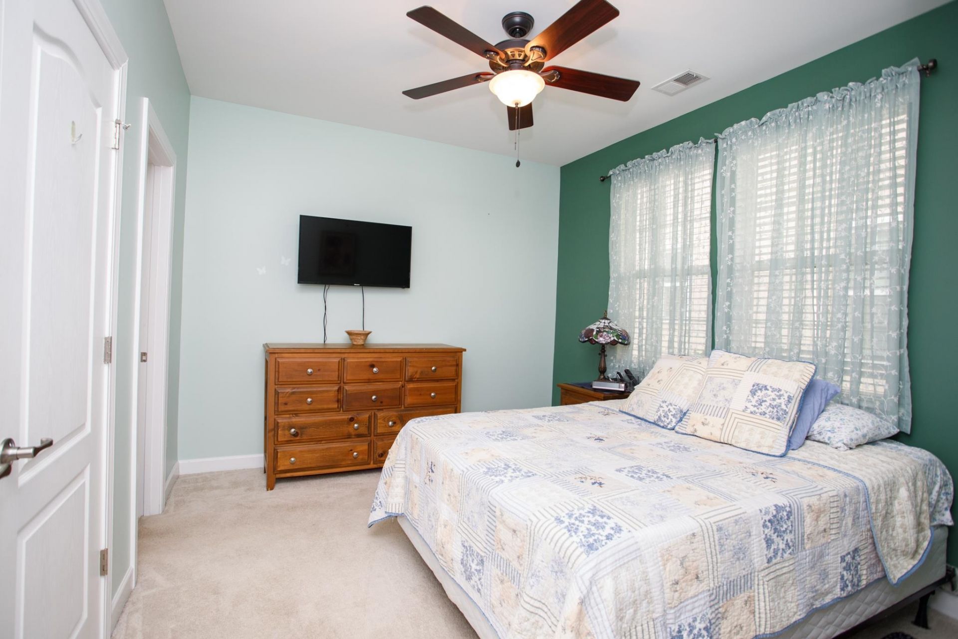 1734 Legacy Loop  Photo 16