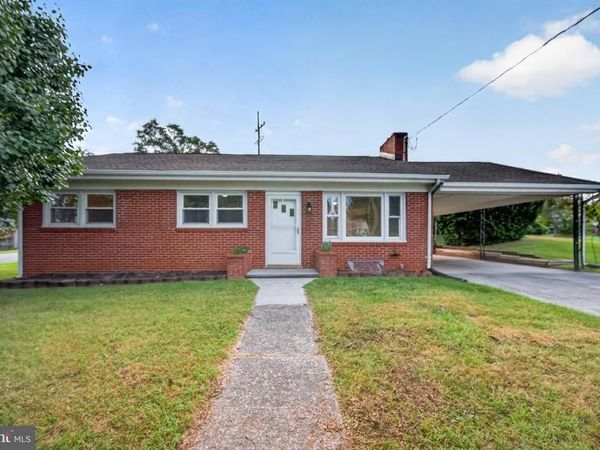 801 HAPPY CREEK ROAD , FRONT ROYAL, VA 22630