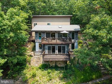 44 WILKINS LANE, MAURERTOWN, VA 22644