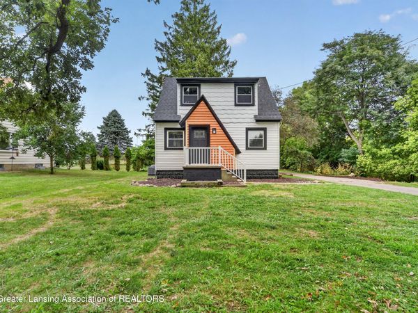 8240 W St Joe Highway, Lansing, MI 48917