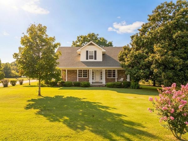910 W 14TH Ave, Jasper, AL 35501