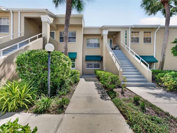 10811 INDIAN HILLS COURT , Unit 37, SEMINOLE, FL 33777