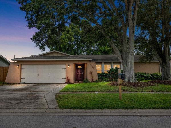 12152 BONNIE TERRACE, SEMINOLE, FL 33772