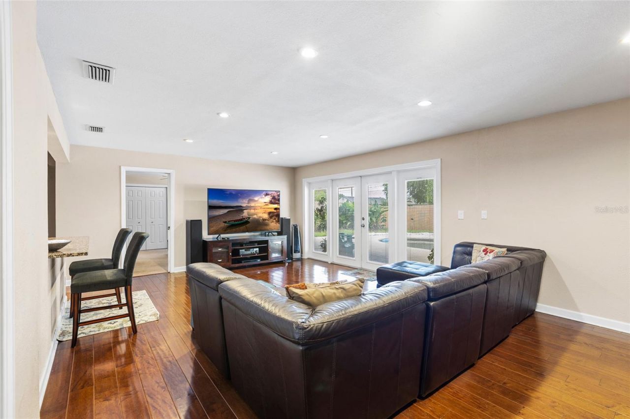 12152 Bonnie Terrace, Seminole, FL 33772 Photo