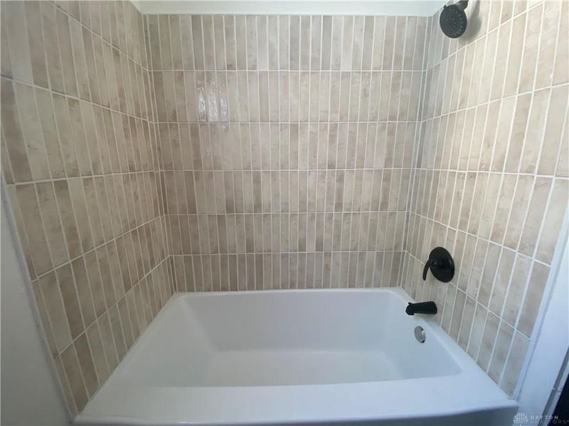 1033 W North Street, Piqua, OH 45356 Photo 7