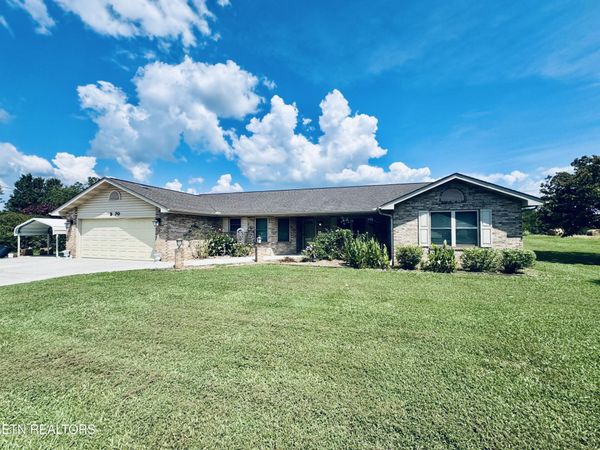2970 Boyds Creek Hwy, Sevierville, TN 37876