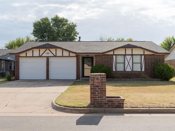 11612 Matthews Avenue, Oklahoma City, OK 73162