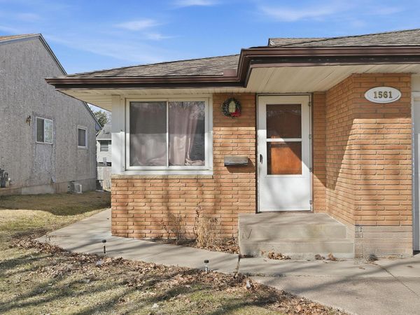 1561 Clarence Street , Saint Paul, MN 55106