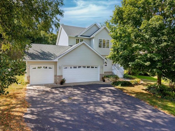 1335 Woods Creek Drive, Delano, MN 55328