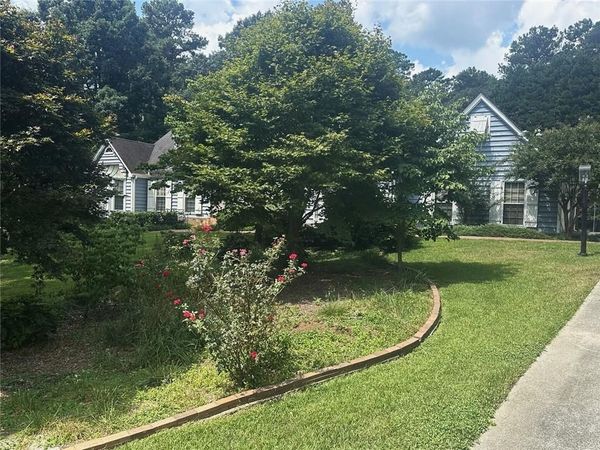 2473 Whispering Pines Drive SW, Grayson, GA 30017