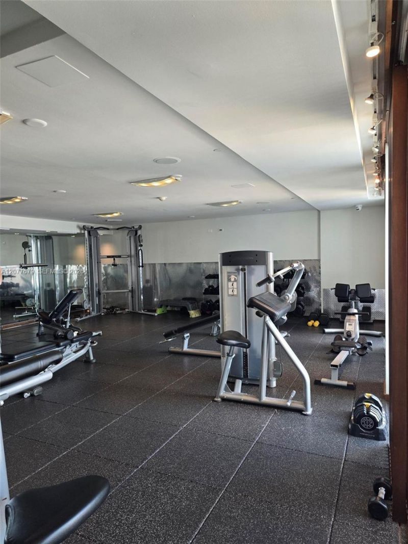 325 S Biscayne Blvd , Unit 3115, Miami, FL 33131 Photo