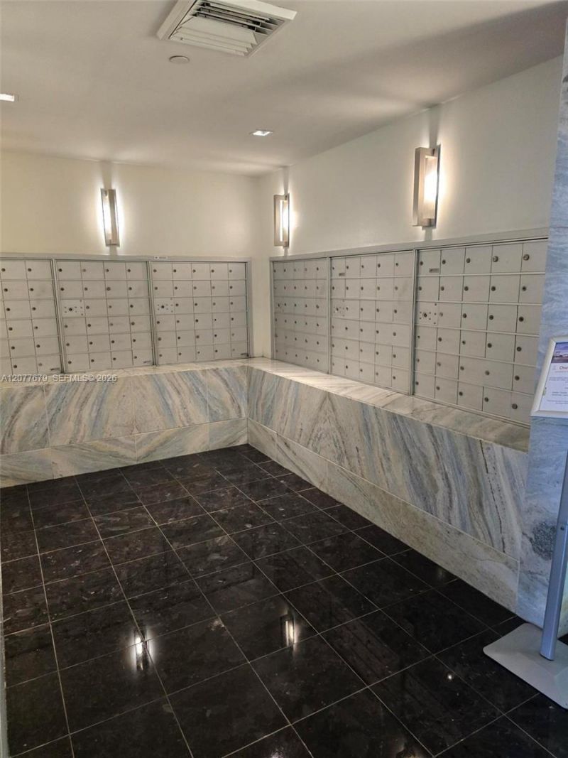 325 S Biscayne Blvd , Unit 3115, Miami, FL 33131 Photo