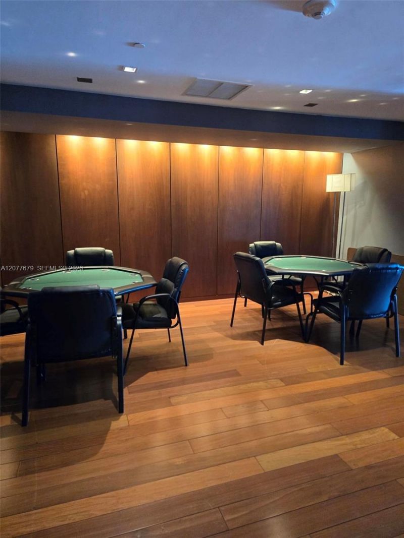 325 S Biscayne Blvd , Unit 3115, Miami, FL 33131 Photo