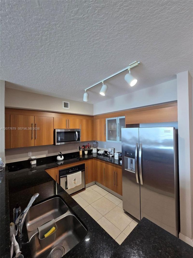 325 S Biscayne Blvd , Unit 3115, Miami, FL 33131 Photo