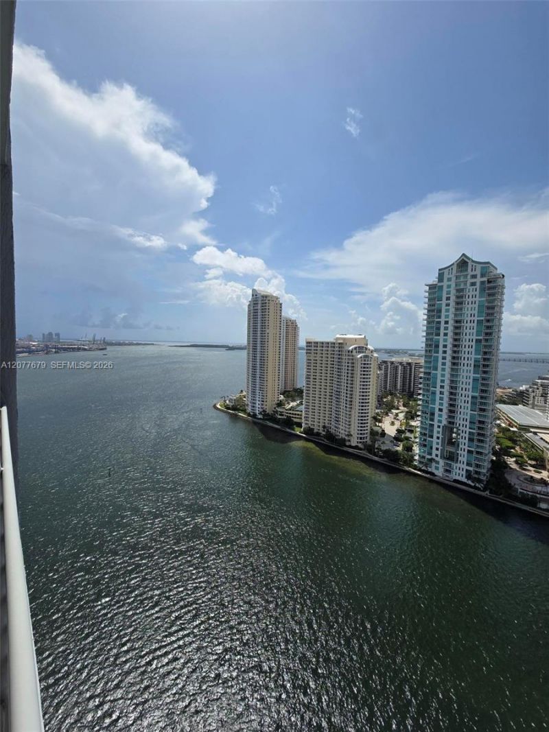 325 S Biscayne Blvd , Unit 3115, Miami, FL 33131 Photo