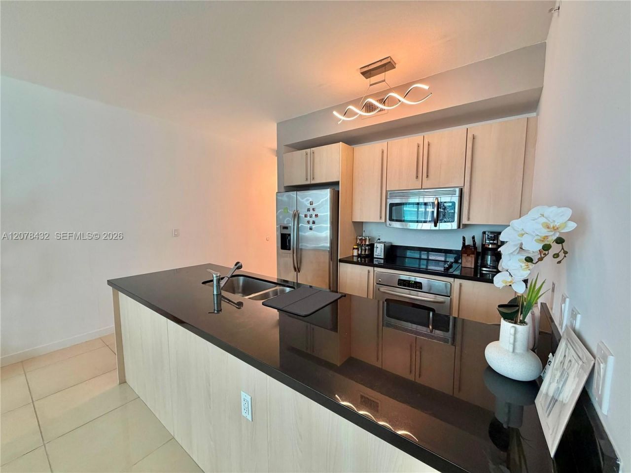 1111 SW 1st Ave , Unit 2215-N, Miami, FL 33130 Photo