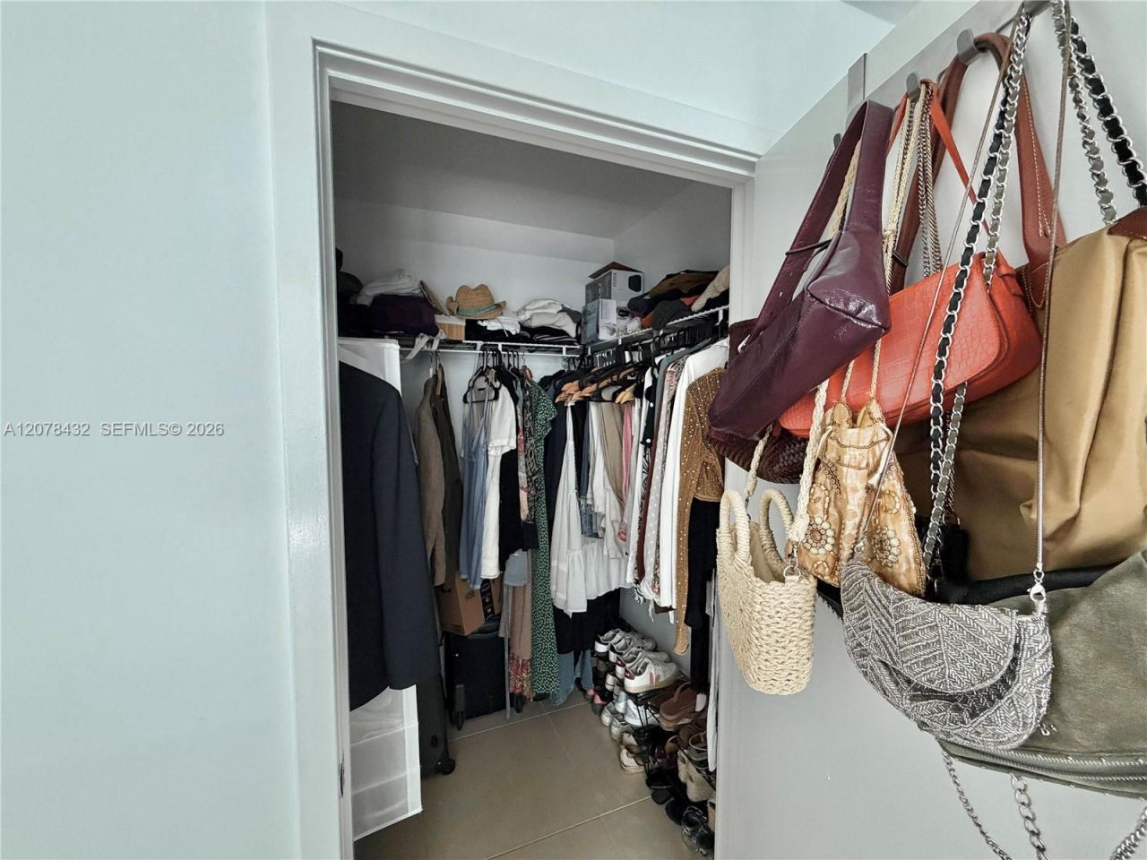 1111 SW 1st Ave , Unit 2215-N, Miami, FL 33130 Photo