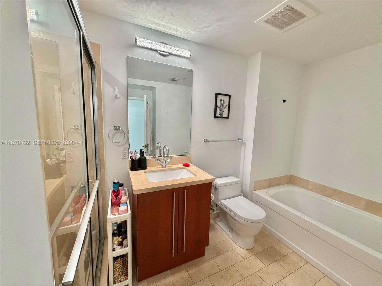 1111 SW 1st Ave , Unit 2215-N, Miami, FL 33130 Photo