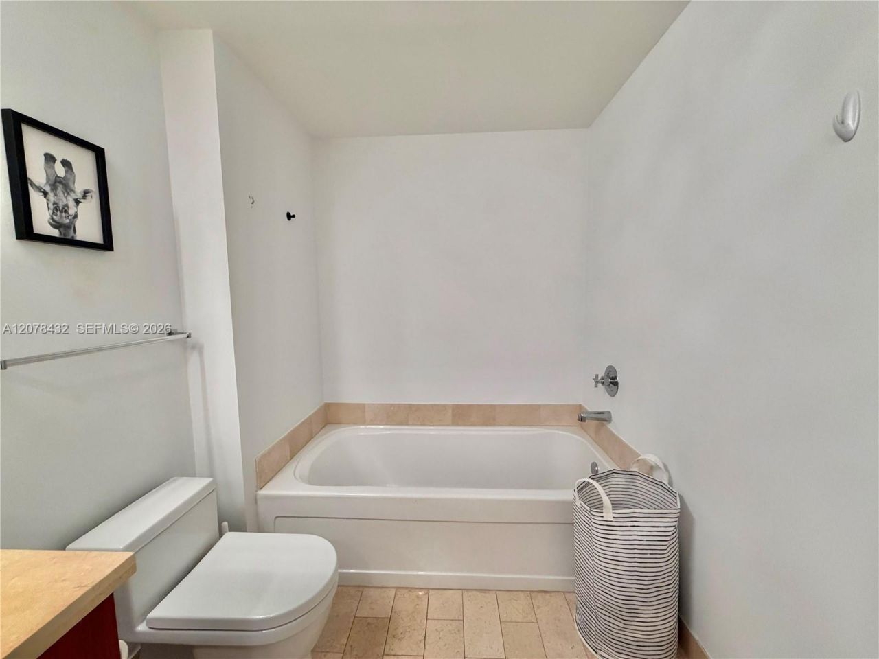 1111 SW 1st Ave , Unit 2215-N, Miami, FL 33130 Photo