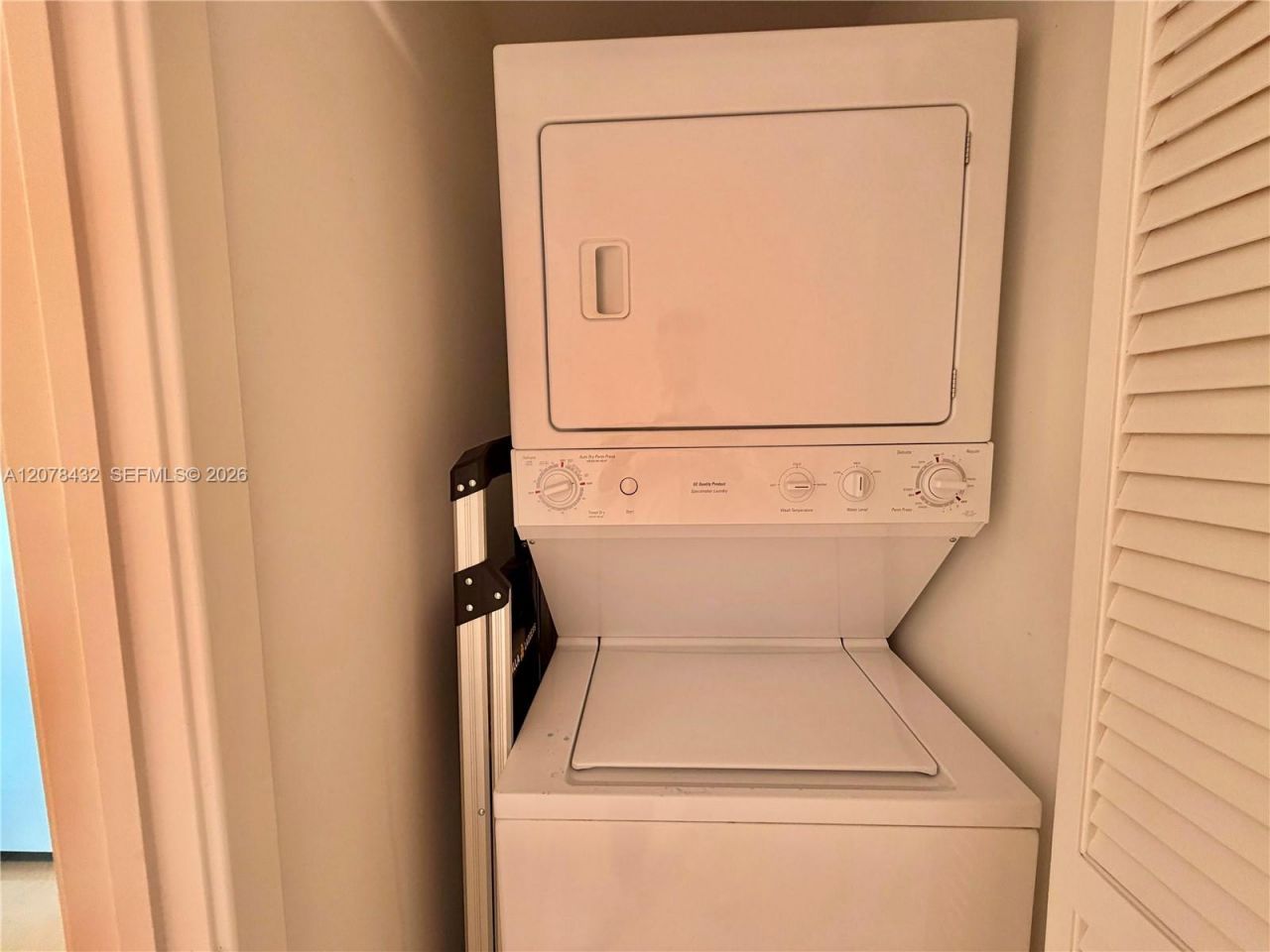 1111 SW 1st Ave , Unit 2215-N, Miami, FL 33130 Photo