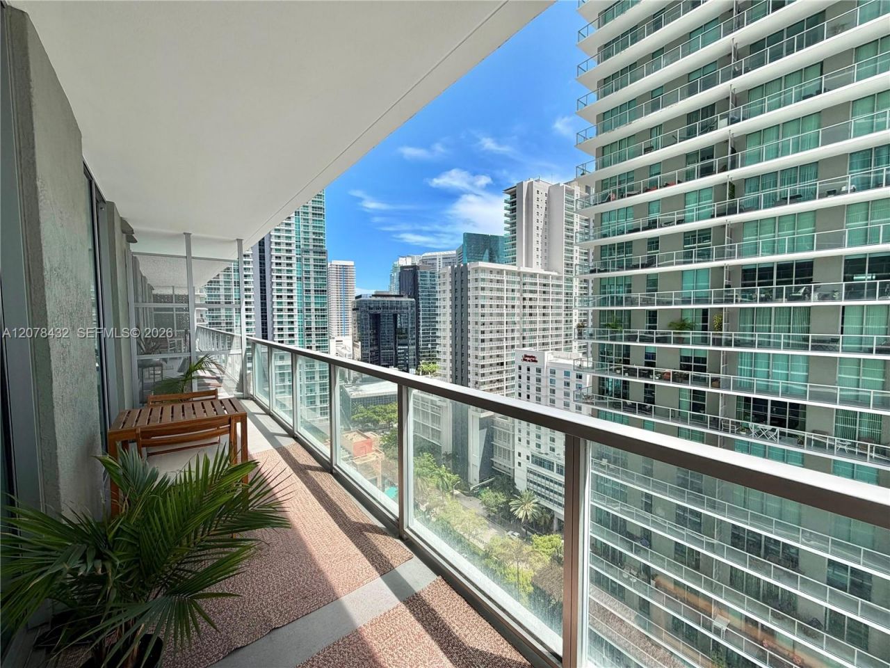 1111 SW 1st Ave , Unit 2215-N, Miami, FL 33130 Photo