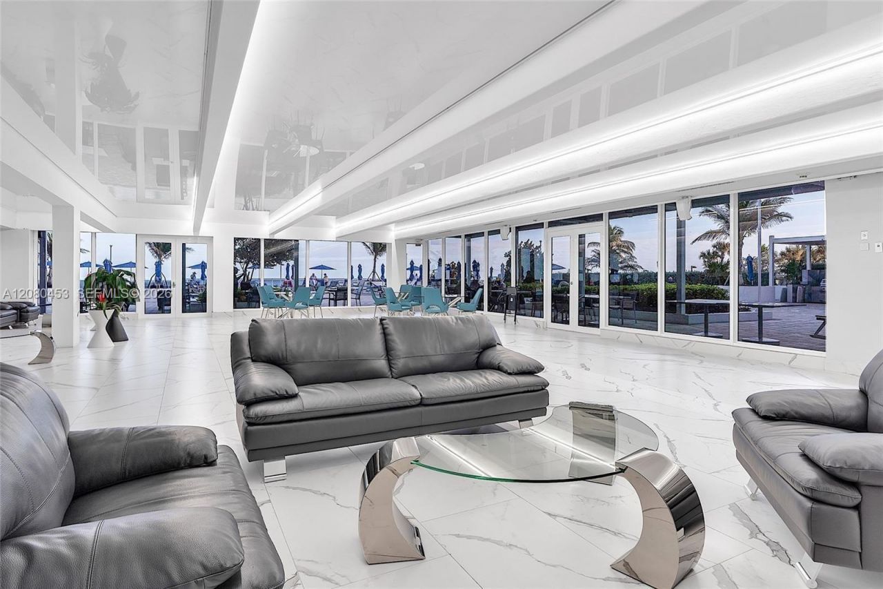 1904 S Ocean Dr, Unit 1807, Hallandale Beach, FL 33009 Photo