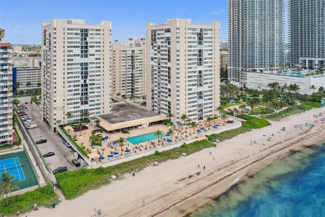 1904 S Ocean Dr, Unit 1807, Hallandale Beach, FL 33009 Photo