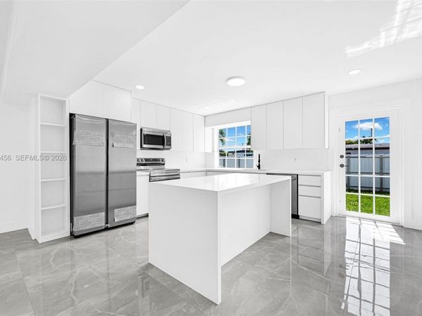 4040 SW 108th Ave , Miami, FL 33165