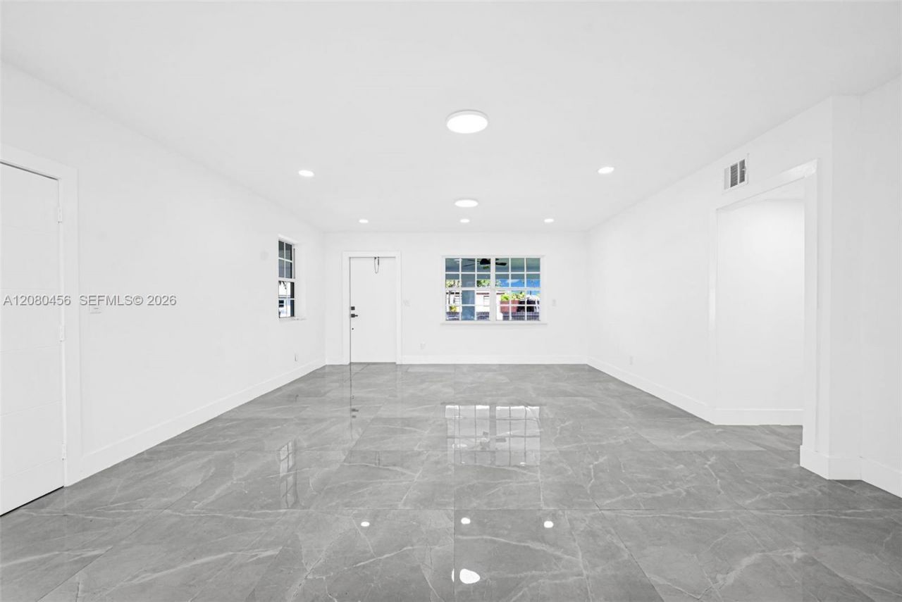 4040 SW 108th Ave , Miami, FL 33165 Photo