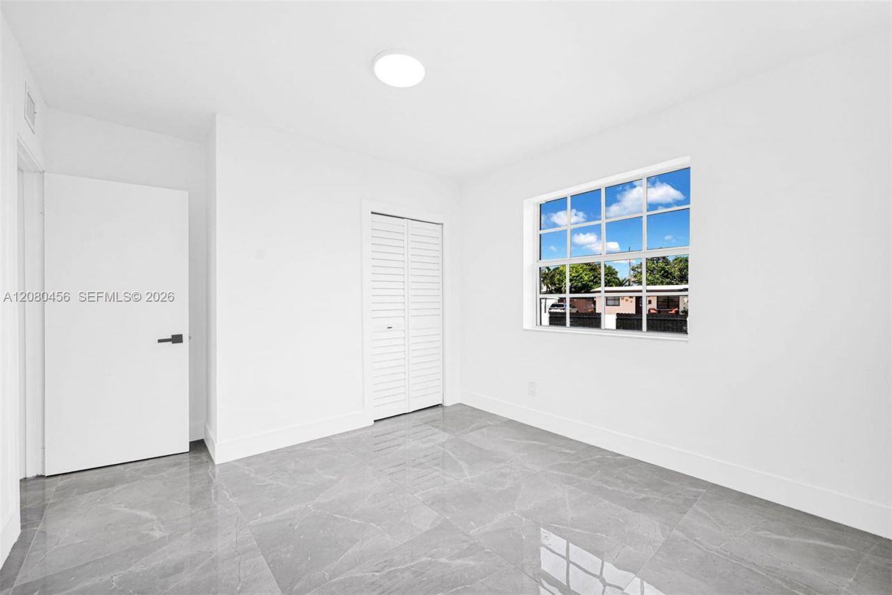 4040 SW 108th Ave , Miami, FL 33165 Photo