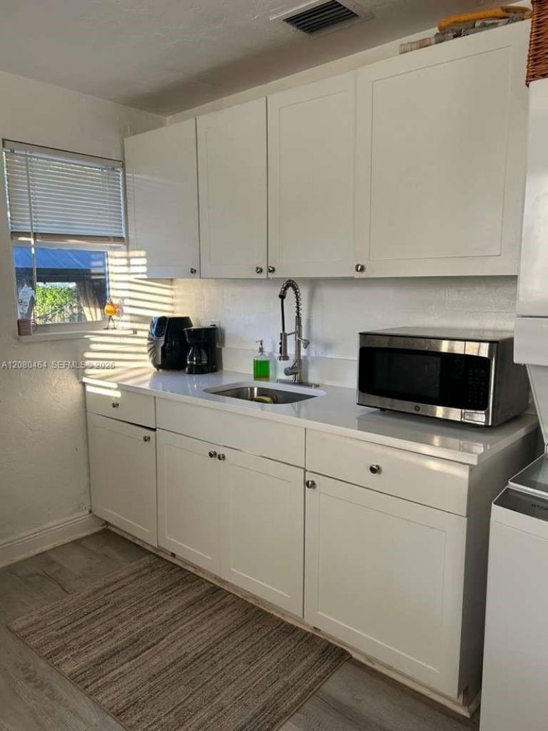 Please Call For Address, Fort Lauderdale, FL 33311 Photo