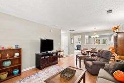 1061 Williston Loop  photo 4