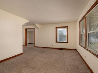 210 N Maple Avenue, Fairborn, OH 45324
