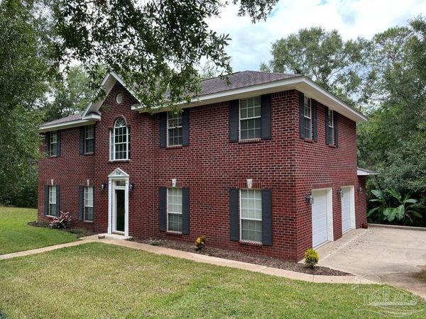 754 Crooked Oak Dr, Pensacola, FL 32514